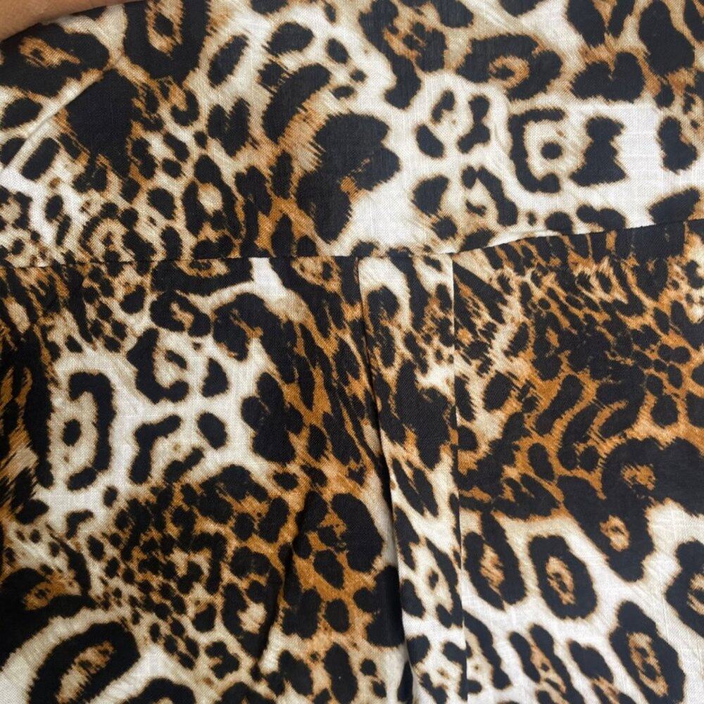 East 5th Womens Top Size XS Animal Print 3/4 Sleeve Button Front Shirt - Picture 14 of 15